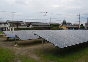 所在地：山梨県南アルプス市